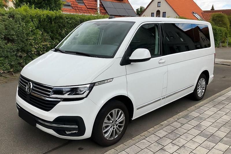 Weiß Gebraucht 2022 VW T6.1 Van | 60.499 € (Teuer) - Bild 1/4