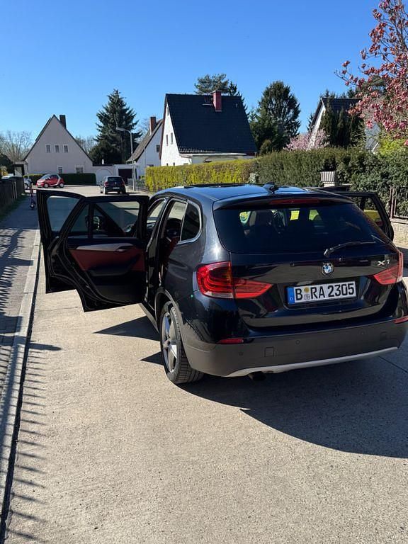 Gebraucht BMW X1 xLine 184 PS (135 kW) 2012 Schwarz SUV
