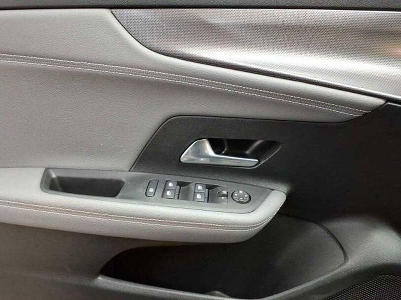 Gebraucht Opel Mokka-e Elegance 100 kW (136 PS) 2023 Quarz silber metallic SUV