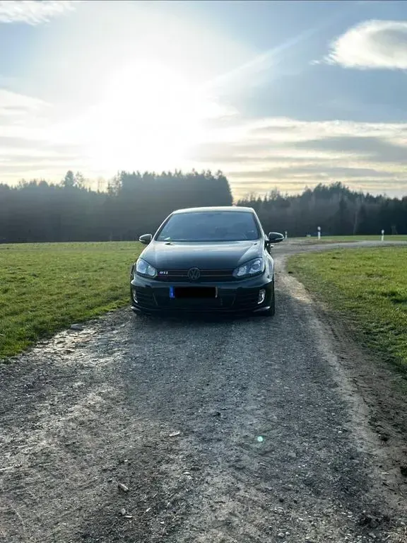 Używany VW Golf VI Edition 235 KM (172 kW) 2011 Czarny Hatchback