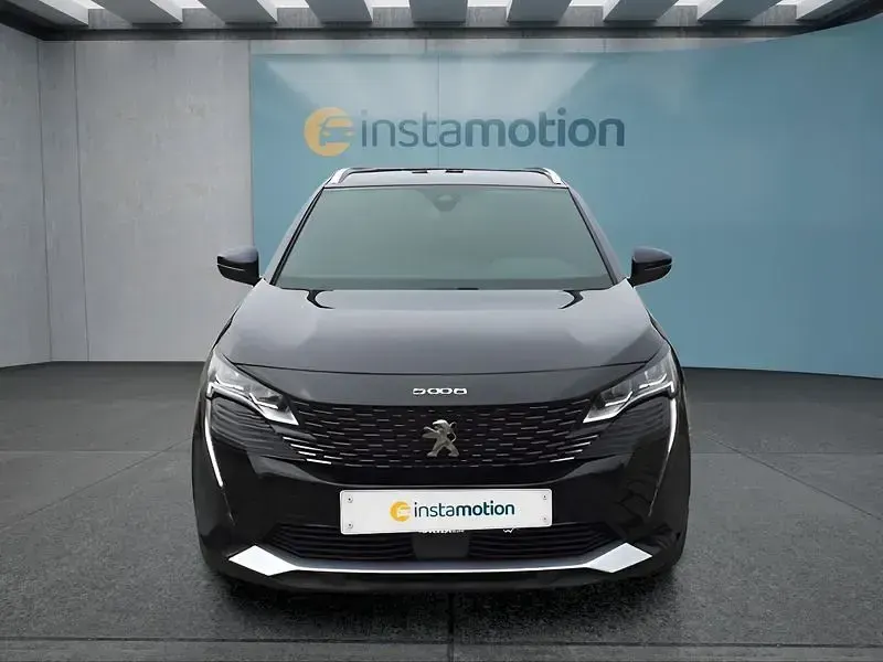 Gebraucht Peugeot 5008 Allure 131 PS (96 kW) 2024 Schwarz SUV