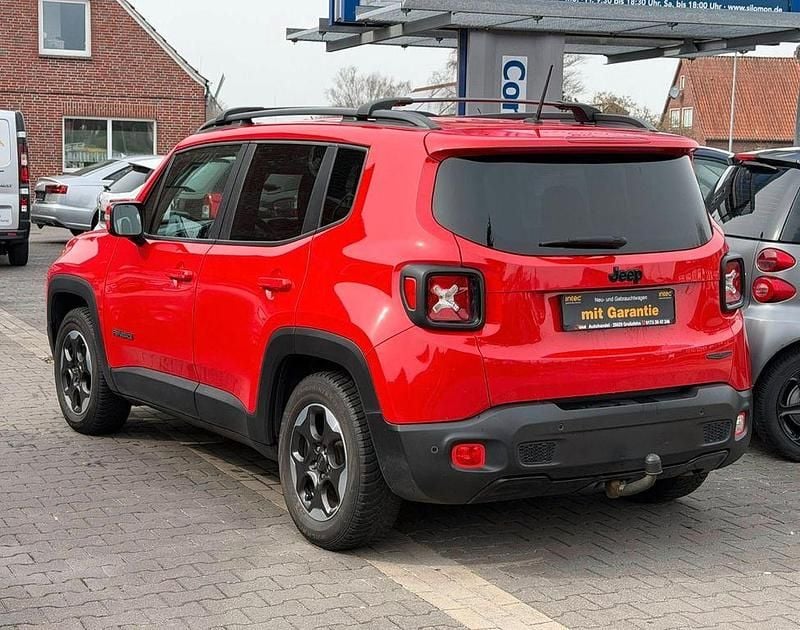 Gebraucht Jeep Renegade Night Eagle 120 PS (88 kW) 2017 Rot SUV