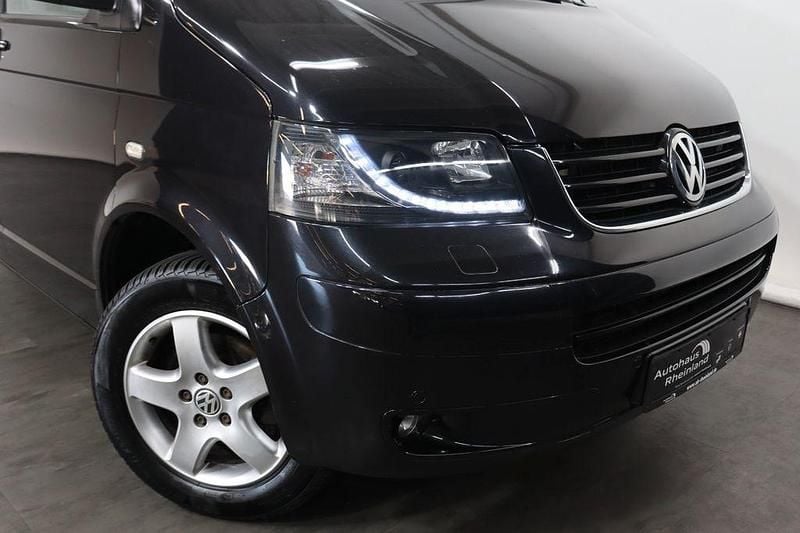 Gebraucht VW T5 174 PS (127 kW) 2007 Black magic perleffekt Van