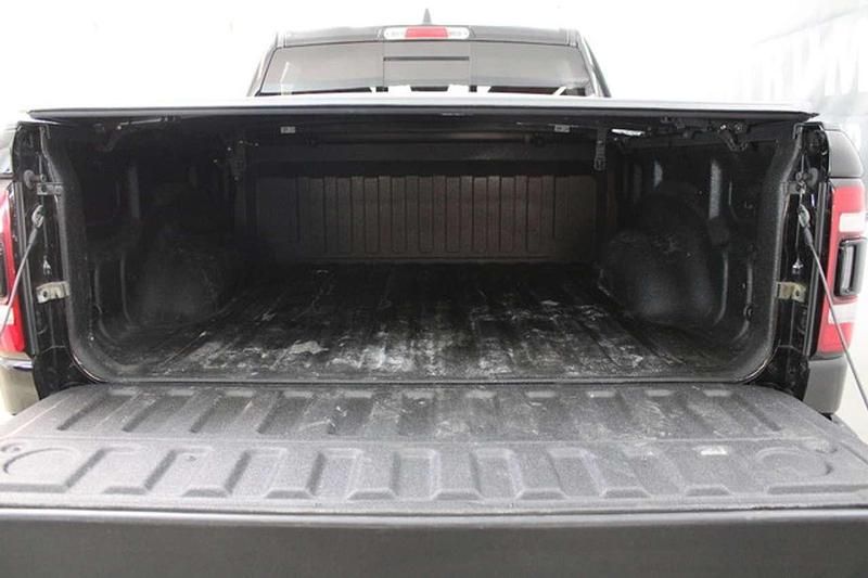 Second-hand Dodge Ram 401 CP (294 kW) 2019 Negru Pickup