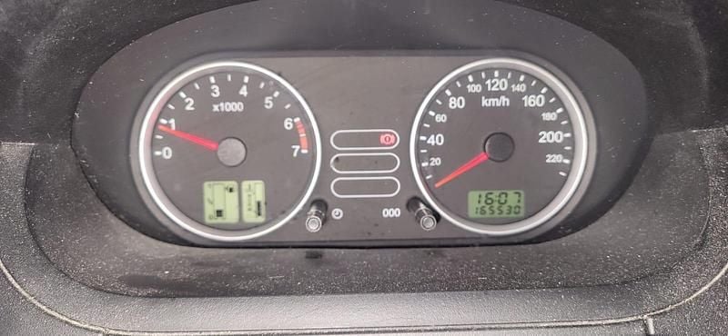 Grün Gebraucht 2005 Ford Fiesta Kleinwagen | 900 € (Guter Preis) - Bild 1/4