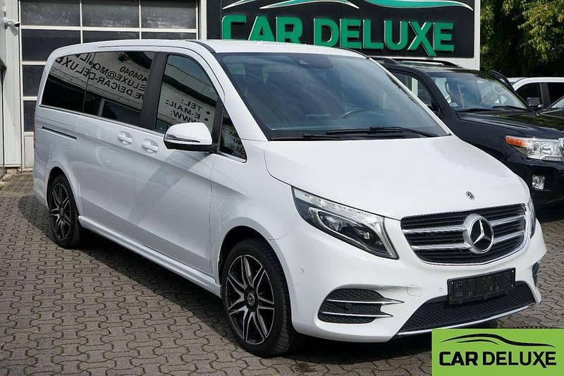 Bergkristallweiss metallic Gebraucht 2018 Mercedes V250 Avantgarde Van / Kleinbus | 36.888 € (Fairer Preis) - Bild 1/4