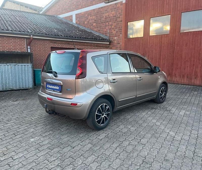 Gebraucht Nissan Note Acenta 88 PS (64 kW) 2011 Kleinwagen