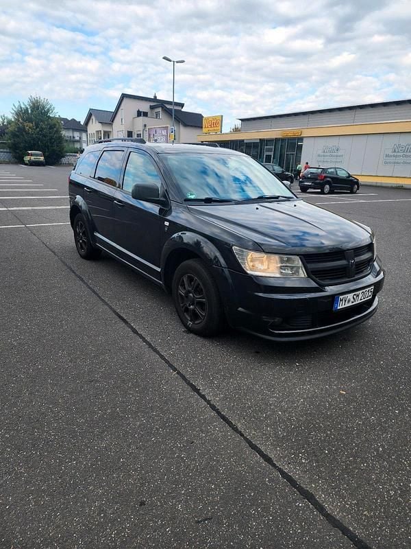 Schwarz Gebraucht 2009 Dodge Journey SXT SUV | 2.000 € (Superpreis) - Bild 1/4