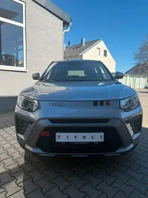 Gebraucht KGM Tivoli 163 PS (119 kW) 2025 Grau SUV
