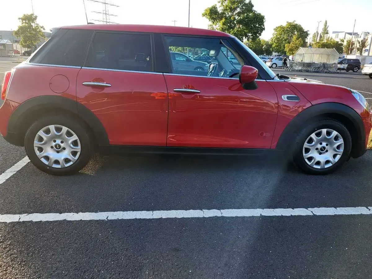 Gebraucht Mini ONE 102 PS (75 kW) 2020 Rot Kleinwagen