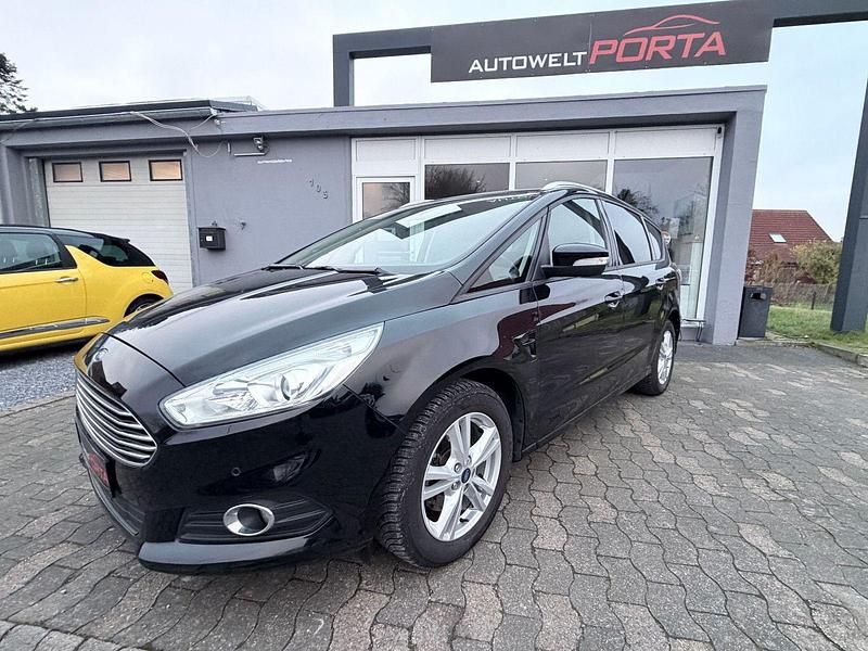 Schwarz Gebraucht 2019 Ford S-MAX Business Edition Van / Kleinbus | 12.990 € (Superpreis) - Bild 1/4