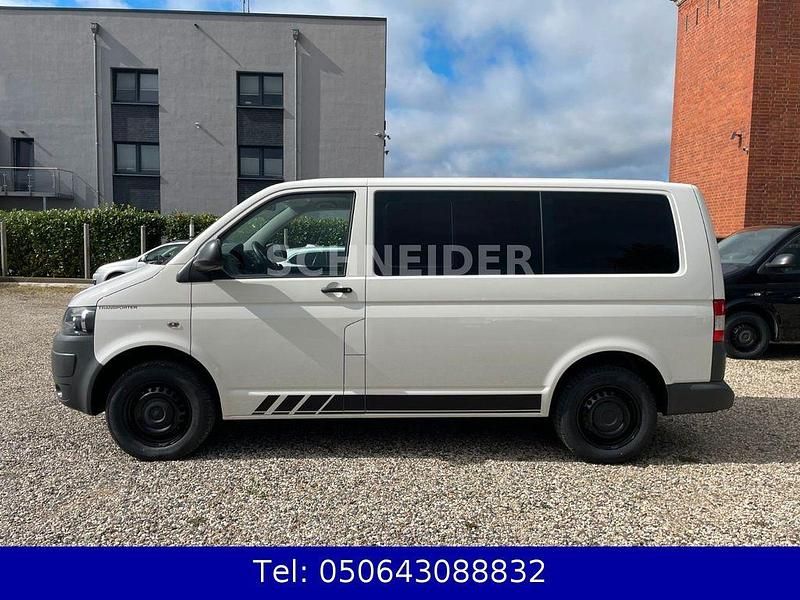 Weiß Gebraucht 2013 VW T5 Van | 17.990 € (Teuer) - Bild 1/4