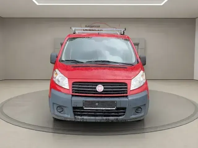 Gebraucht Fiat Scudo 90 PS (66 kW) 2009 Nizzarot Van