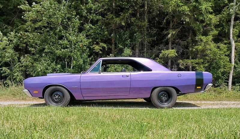 Violet Gebraucht 1969 Dodge Dart Coupé | 40.990 € - Bild 1/4