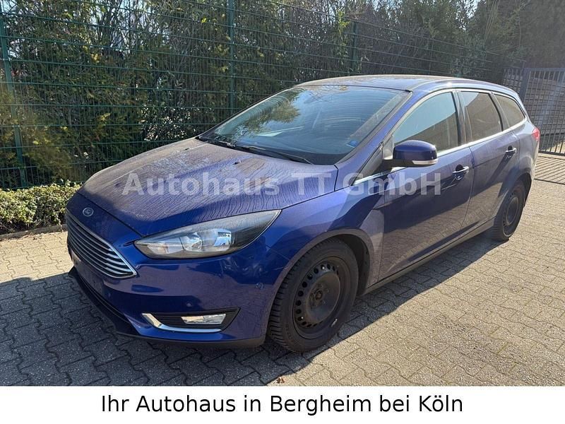 Gebraucht Ford Focus Titanium 150 PS (110 kW) 2017 Blau Kombi