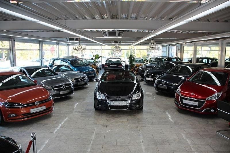 Schwarz Gebraucht 2007 VW Eos Cabrio | 2.990 € (Superpreis) - Bild 1/4
