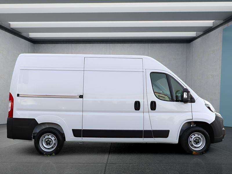 Gebraucht Toyota Proace 140 PS (102 kW) 2024 Weiß Van / Kleinbus