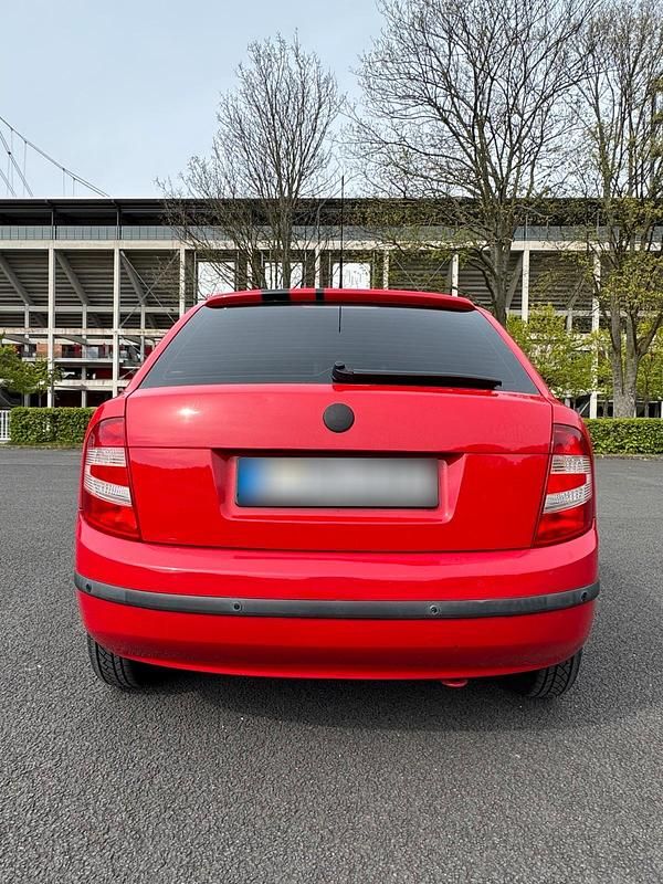 Gebraucht Skoda Fabia 60 PS (44 kW) 2007 Rot Kleinwagen