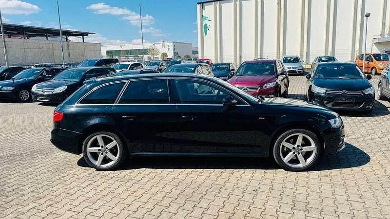 Second-hand Audi A4 Ambiente 150 CP (110 kW) 2014 Negru Break