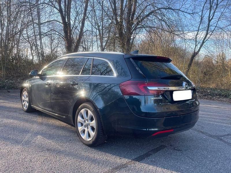 Gebraucht Opel Insignia 136 PS (100 kW) 2017 Grün Kombi