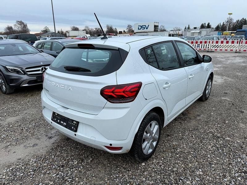 Gebraucht Dacia Sandero Expression 101 PS (74 kW) 2023 Weiß Limousine