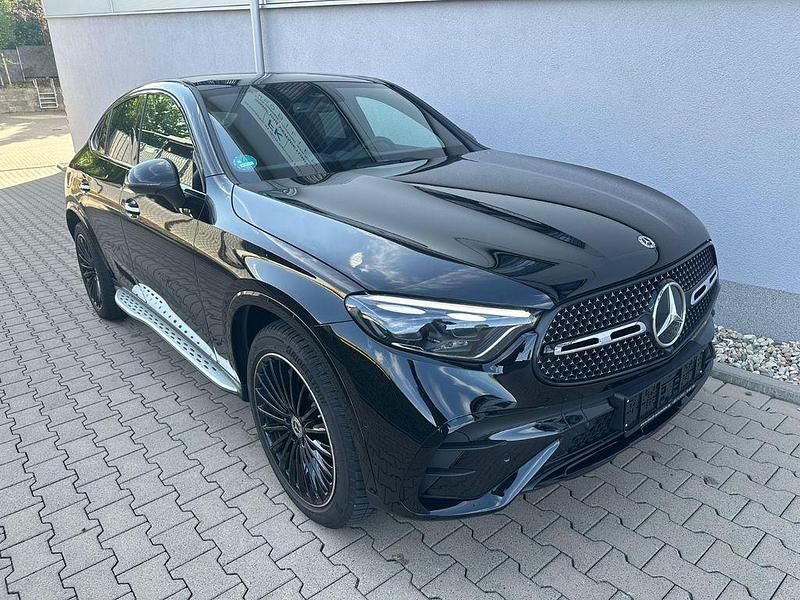 Gebraucht Mercedes GLC220 AMG line 194 PS (142 kW) 2025 Schwarz Coupé