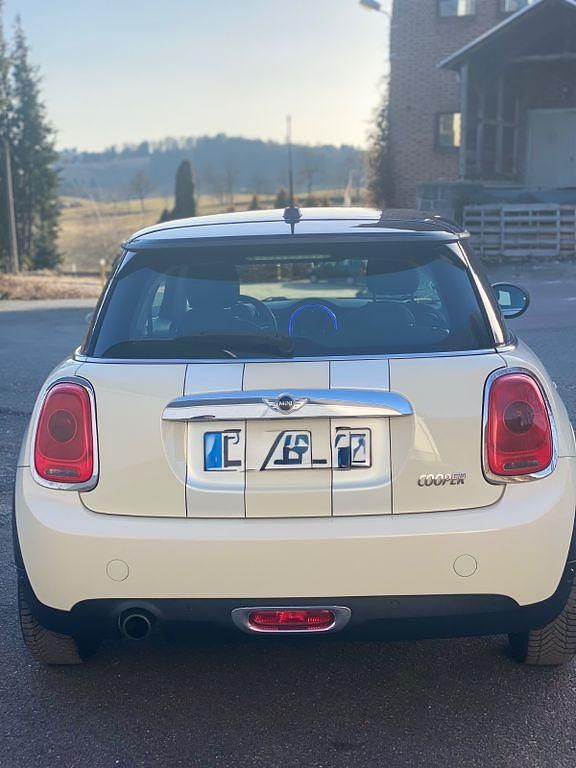 Gebraucht Mini Cooper 136 PS (100 kW) 2014 Weiß Kleinwagen