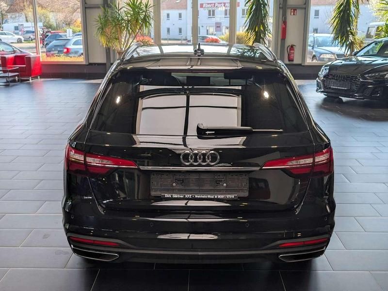 Gebraucht Audi A4 150 PS (110 kW) 2022 Schwarz Kombi
