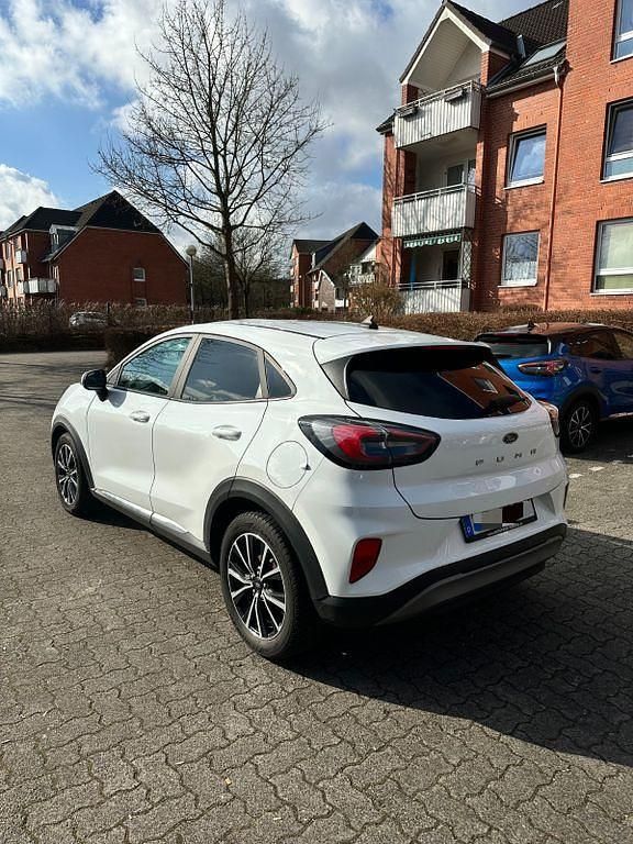 Gebraucht Ford Puma Titanium 125 PS (91 kW) 2021 Weiß SUV