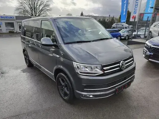 Usata VW Multivan Highline 199 CV (146 kW) 2019 Andere Monovolume