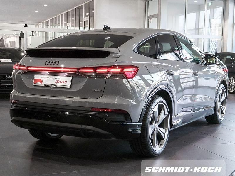 Gebraucht Audi Q4 Sportback e-tron Ambiente 210 kW (286 PS) 2025 Kieselgrau SUV