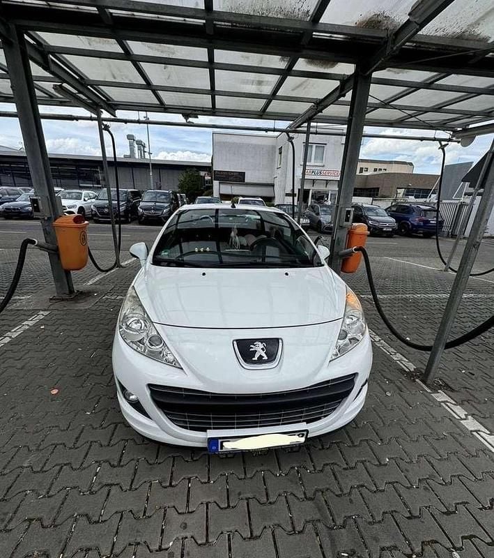 Weiß Gebraucht 2012 Peugeot 207 CC Allure Cabrio | 2.500 € (Superpreis) - Bild 1/4