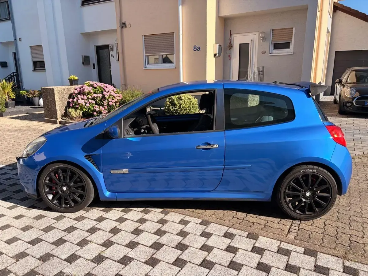 Gebraucht Renault Clio II 197 PS (144 kW) 2007 Blau Limousine