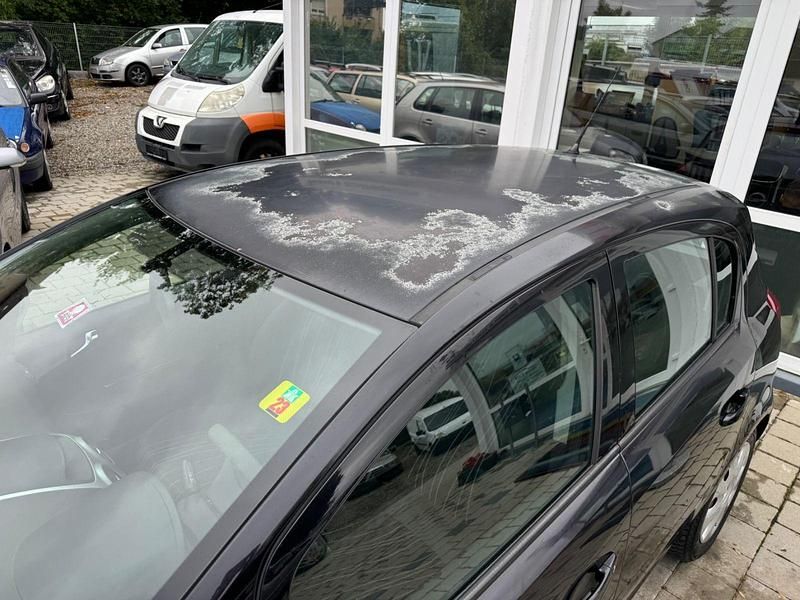 Second-hand Opel Corsa Edition 90 CP (66 kW) 2009 Negru Hatchback