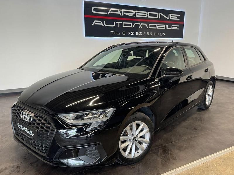 Schwarz Gebraucht 2020 Audi A3 Sportback Sport Limousine | 21.290 € (Fairer Preis) - Bild 1/4
