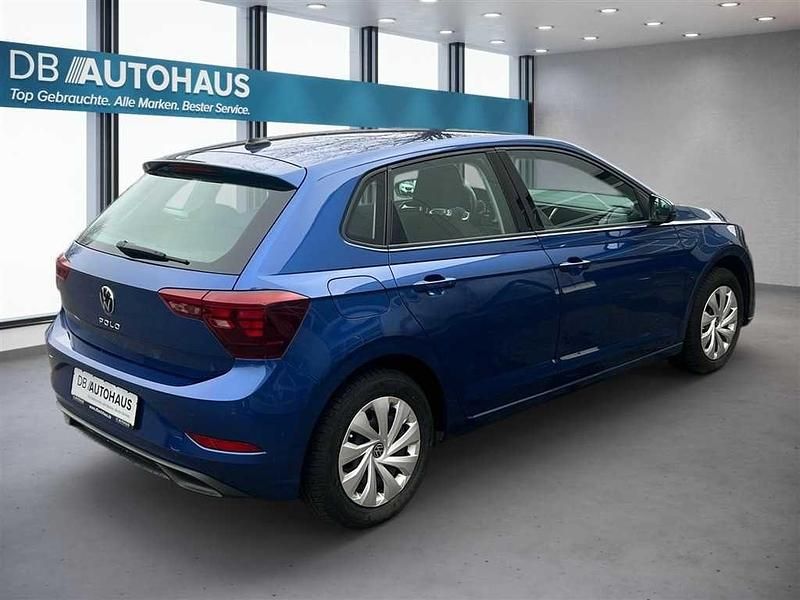 Gebraucht VW Polo Life 95 PS (69 kW) 2022 Blau Kleinwagen