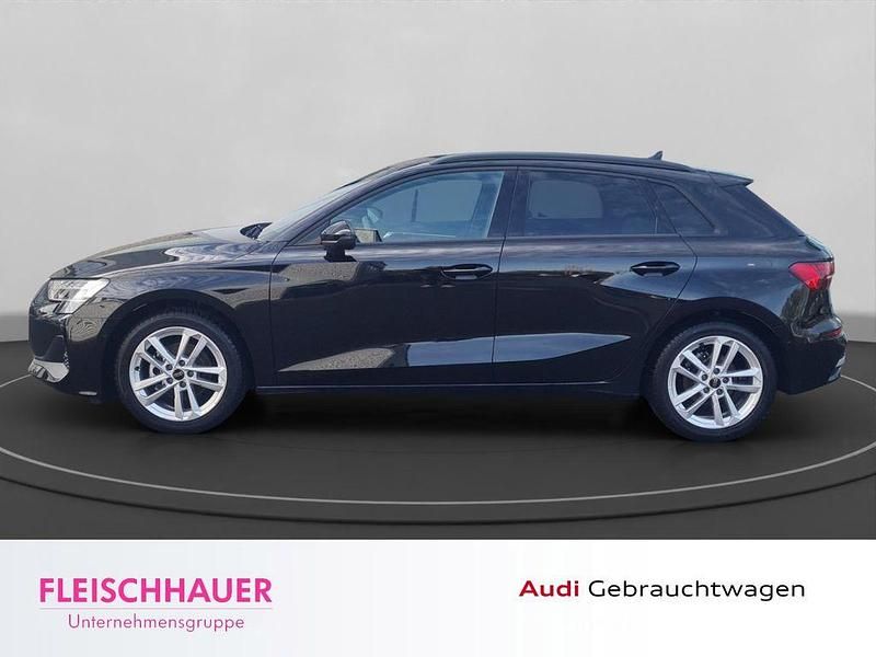 Gebraucht Audi A3 Ambiente 116 PS (85 kW) 2025 Schwarz Limousine