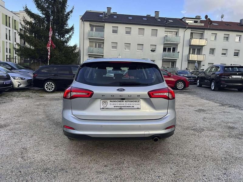 Gebraucht Ford Focus Titanium 120 PS (88 kW) 2020 Polarsilber metallic Kombi