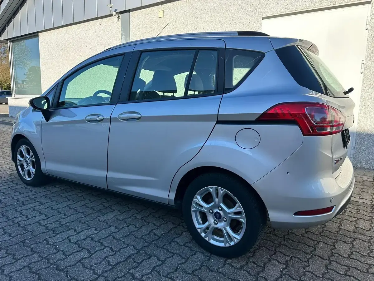 Gebraucht Ford B-MAX 95 PS (69 kW) 2014 Silber Van / Kleinbus
