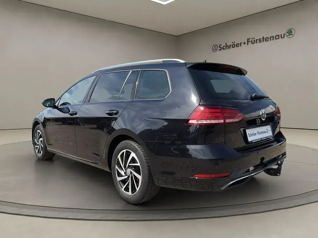 Gebraucht VW Golf VII 125 PS (91 kW) 2018 Schwarz Kombi