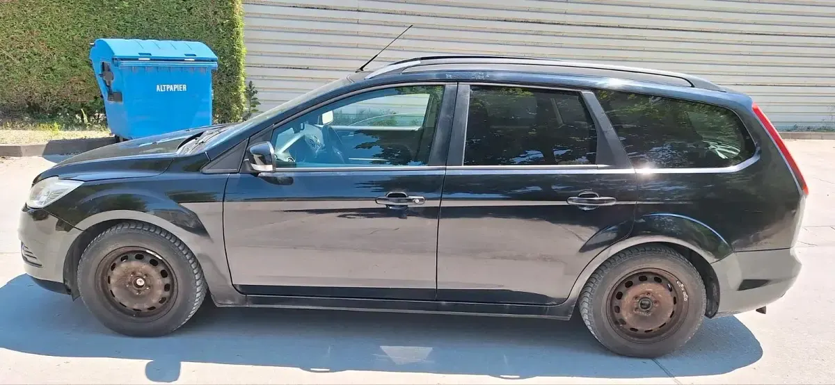 Gebraucht Ford Focus 108 PS (79 kW) 2008 Schwarz Kombi