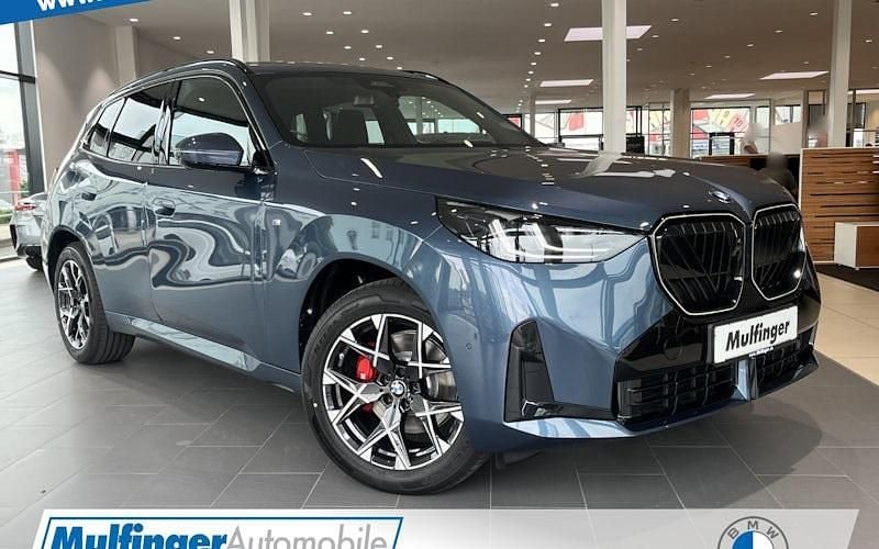 Blau Neu 2025 BMW X3 Comfort Edition SUV | 64.659 € (Superpreis) - Bild 1/4
