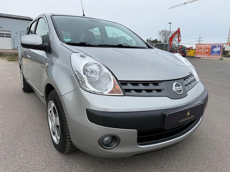 Gebraucht Nissan Note Acenta 110 PS (80 kW) 2006 Silber Kleinwagen