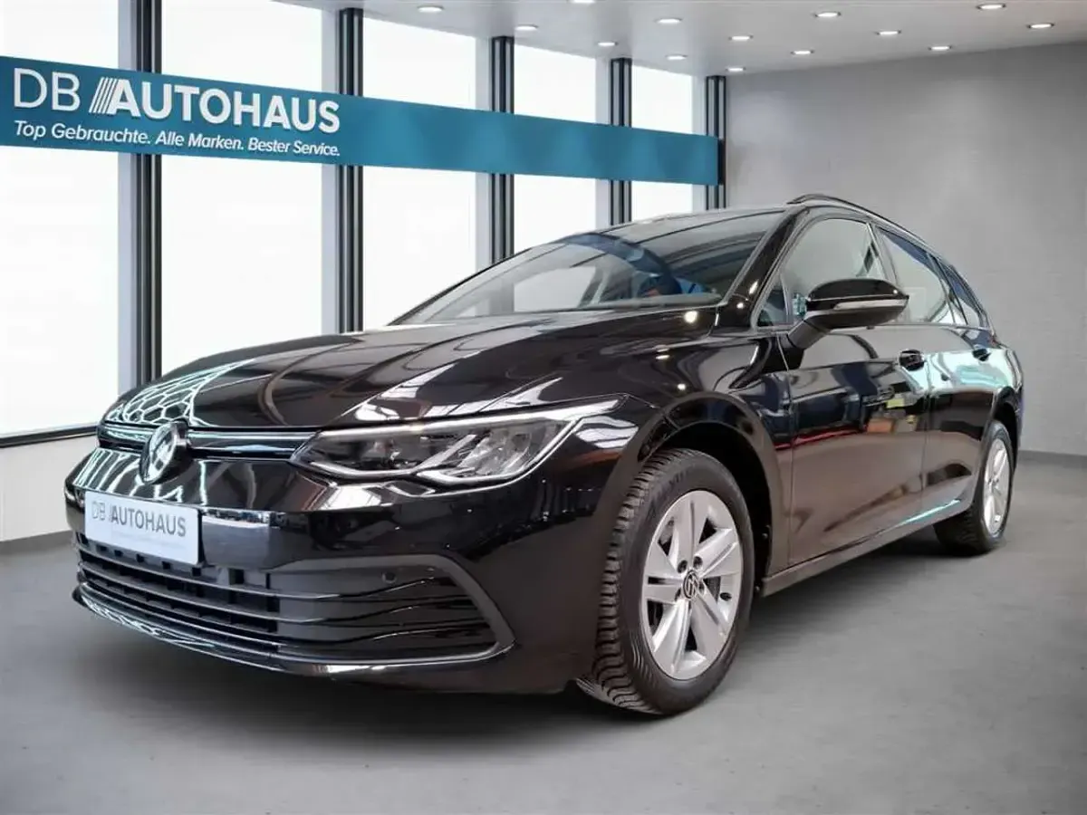 Gebraucht VW Golf VIII Life 116 PS (85 kW) 2023 Kombi