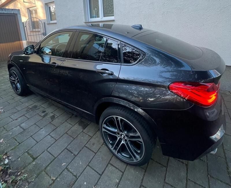 Grau Gebraucht 2017 BMW X4 M Sport SUV | 23.990 € (Superpreis) - Bild 1/4