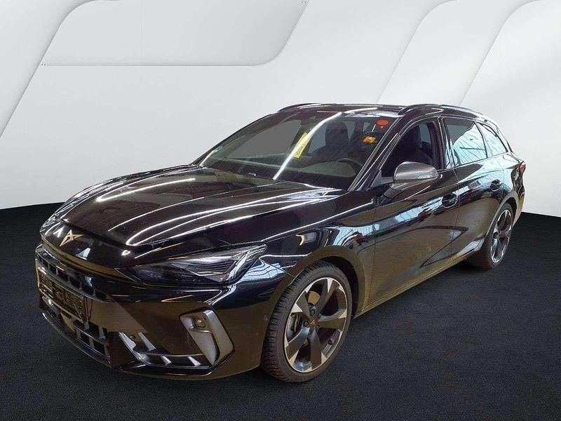 Gebraucht Cupra Leon 150 PS (110 kW) 2025 Midnight schwarz Kombi