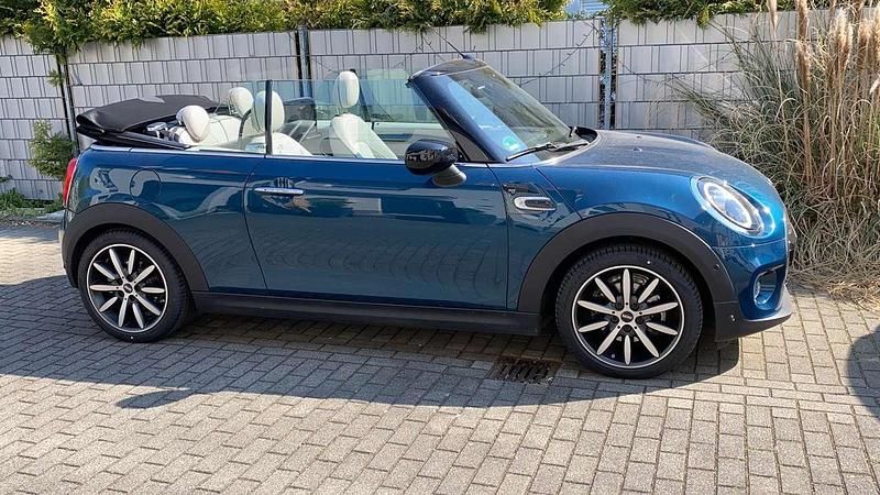 Gebraucht Mini Cooper Cabriolet 136 PS (100 kW) 2020 Blau Cabrio