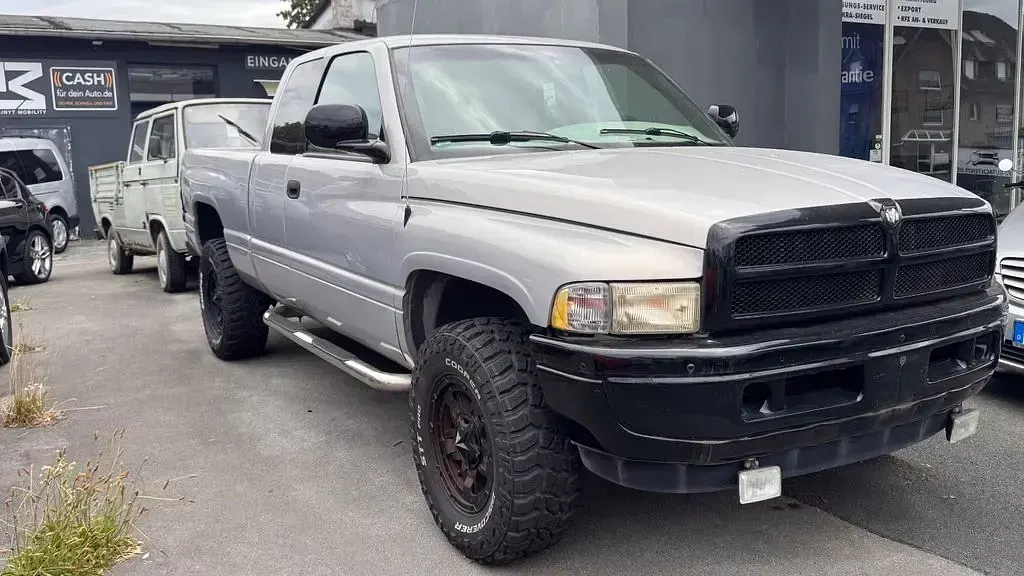 Gebraucht Dodge Ram 223 PS (164 kW) 2001 Beige Pickup