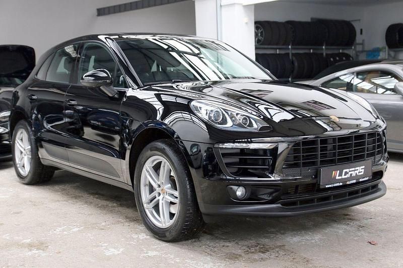 Gebraucht Porsche Macan 252 PS (185 kW) 2017 Schwarz SUV