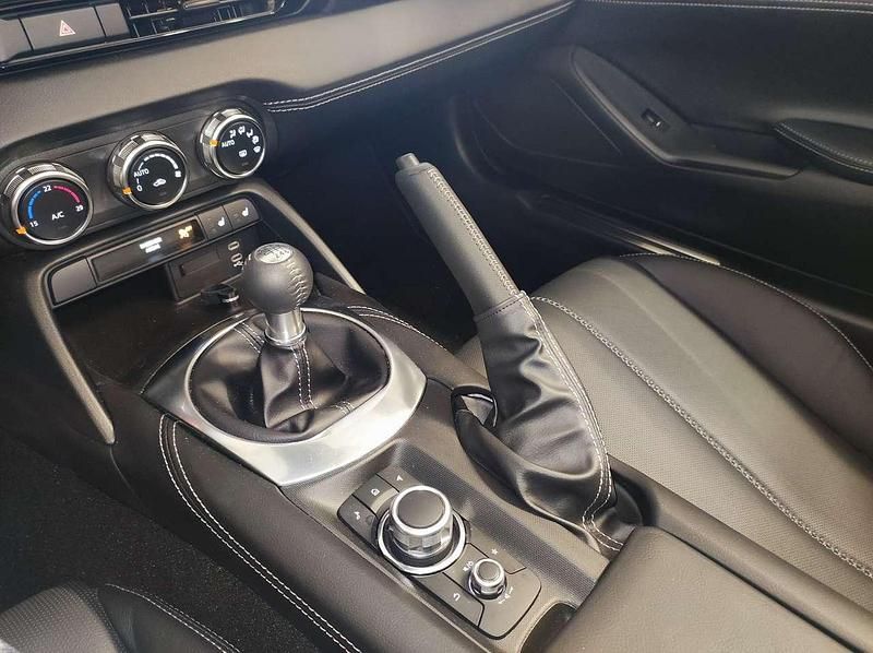 Gebraucht Mazda MX5 Exclusive-Line 184 PS (135 kW) 2024 Grau Cabrio